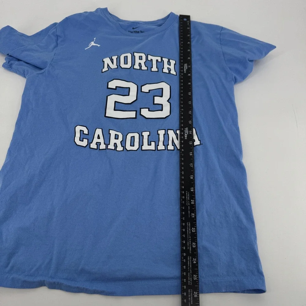 Nike Jordan North Carolina 23 Tar Heels T-Shirt Mens Medium Blue Jumpman Tee